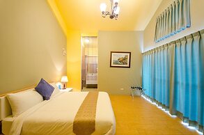 Barefoot and Breakfast