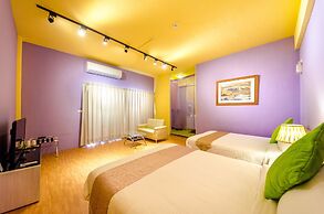 Barefoot and Breakfast