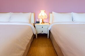 Barefoot and Breakfast