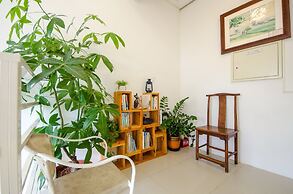 Barefoot and Breakfast