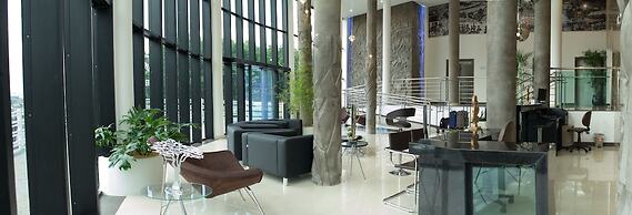 Minas Platinum Hotel & Convention