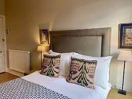 Antler Guest House