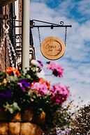 Coorie Inn Restaurant and Rooms