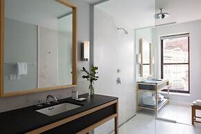 Kimpton Schofield Hotel by IHG