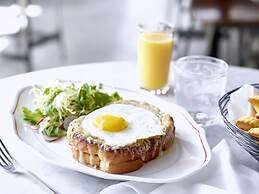 Kimpton Cardinal Hotel by IHG