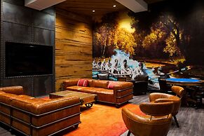 Kimpton Cardinal Hotel by IHG