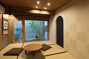 'Kakishibu-an' Machiya Holiday House