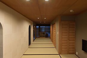 'Kakishibu-an' Machiya Holiday House