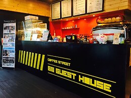 GN Guesthouse Coffeemarina - Hostel