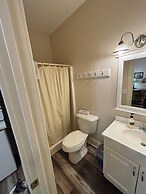 Hermann Crown Suites