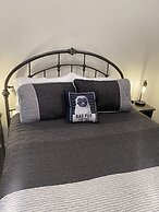 Hermann Crown Suites