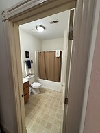Hermann Crown Suites