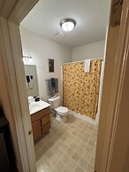 Hermann Crown Suites