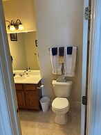 Hermann Crown Suites