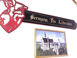 Hermann Crown Suites