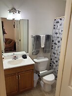 Hermann Crown Suites