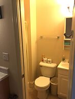 Hermann Crown Suites