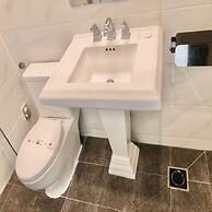 Gukje Business Hotel