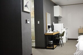 Gukje Business Hotel