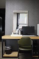 Gukje Business Hotel