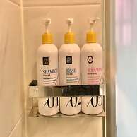 Gukje Business Hotel