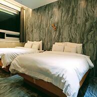 Gukje Business Hotel