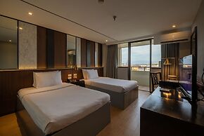 Star Plaza Hotel