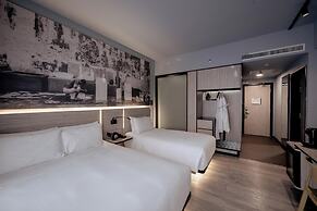 The Kuala Lumpur Journal