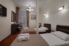 Solo Admiralteyskaya