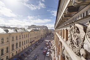 Solo Admiralteyskaya