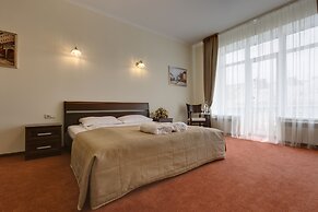 Solo Admiralteyskaya