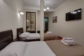 Solo Admiralteyskaya