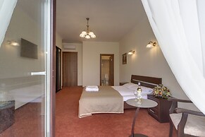 Solo Admiralteyskaya