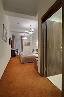 Solo Admiralteyskaya