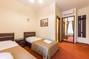 Solo Admiralteyskaya