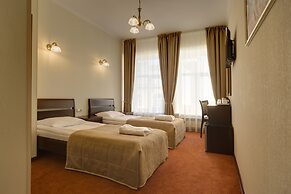 Solo Admiralteyskaya