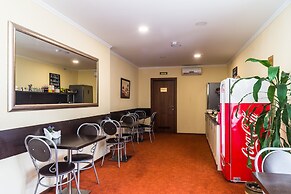 Solo Panorama Palace Square