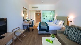 Olympic Lagoon Resort – Ayia Napa