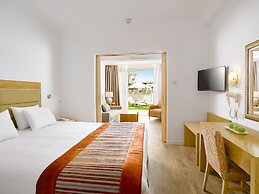 Olympic Lagoon Resort – Ayia Napa