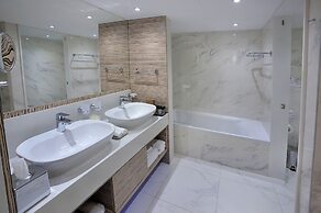 Olympic Lagoon Resort – Ayia Napa