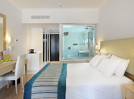 Olympic Lagoon Resort – Ayia Napa