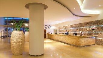 Olympic Lagoon Resort – Ayia Napa