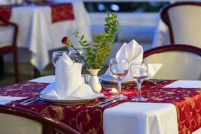 Ozkaymak Marina Hotel - All Inclusive