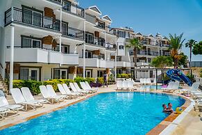 Joker Side Hill Suite Hotel