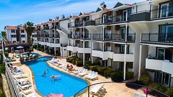 Joker Side Hill Suite Hotel