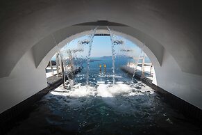 Daydream Luxury Suites