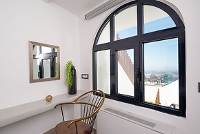 Daydream Luxury Suites