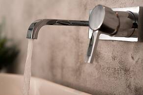 Daydream Luxury Suites