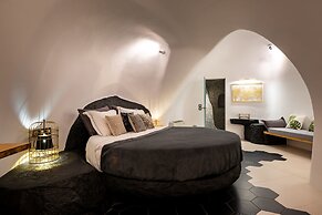 Daydream Luxury Suites