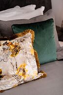 Daydream Luxury Suites